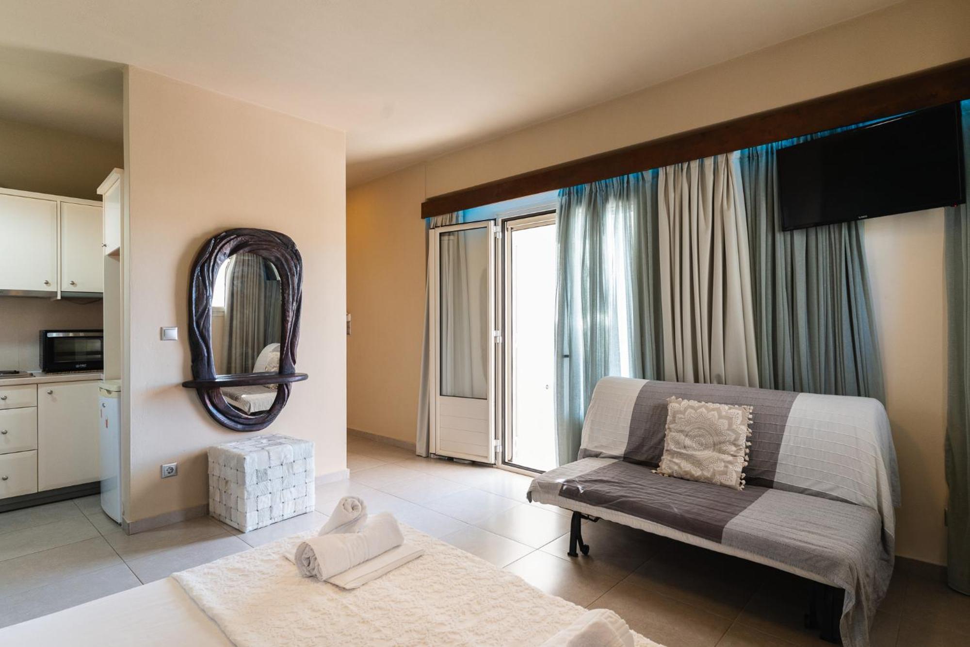 Sun George Aparthotel ฟีนีคุนตา ภายนอก รูปภาพ